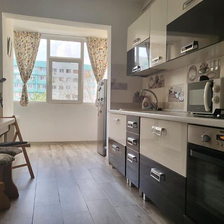 Apartament Cu 3 Camere Chiar In Inima Capitalei Bucureşti Exterior foto