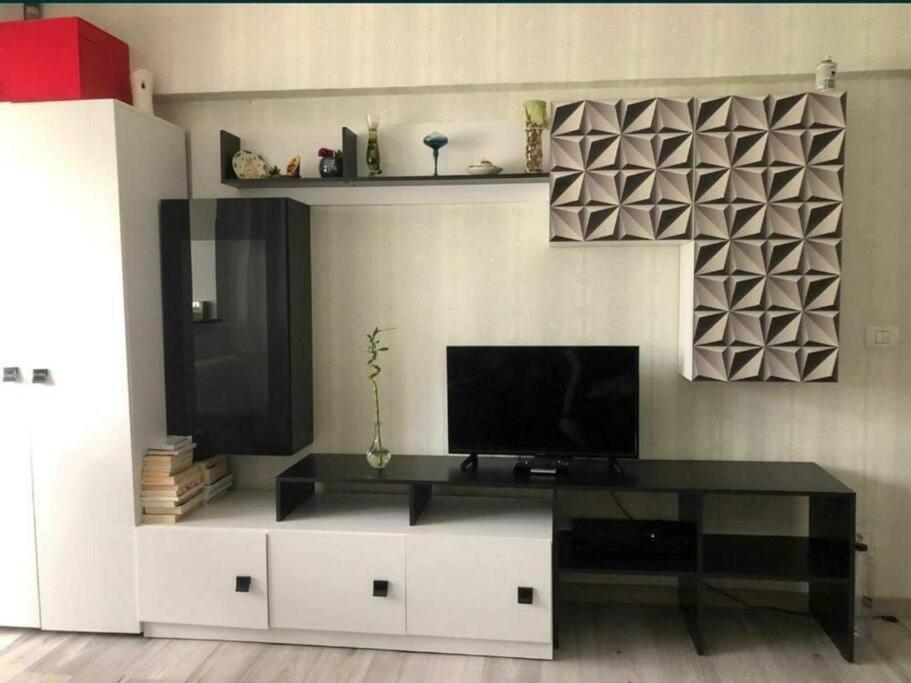Apartament Cu 3 Camere Chiar In Inima Capitalei Bucureşti Exterior foto