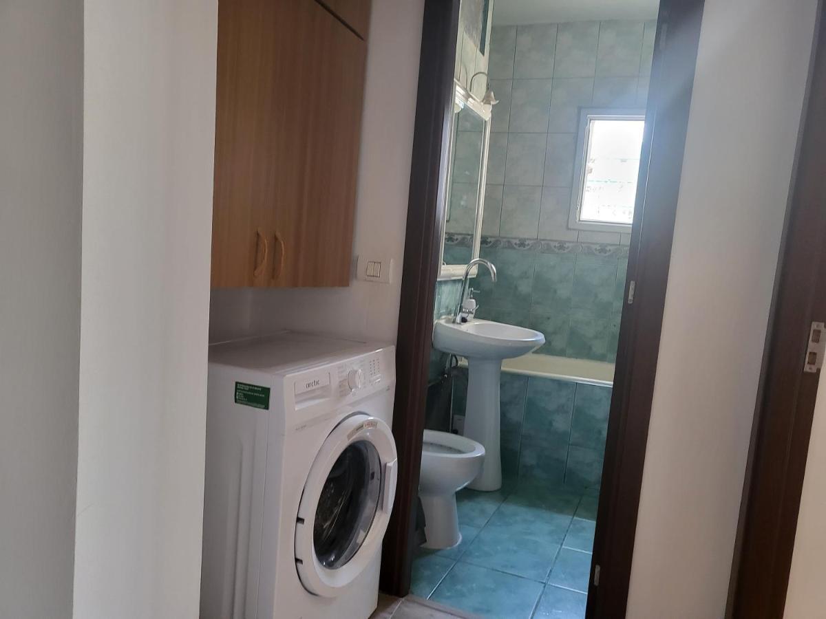 Apartament Cu 3 Camere Chiar In Inima Capitalei Bucureşti Exterior foto